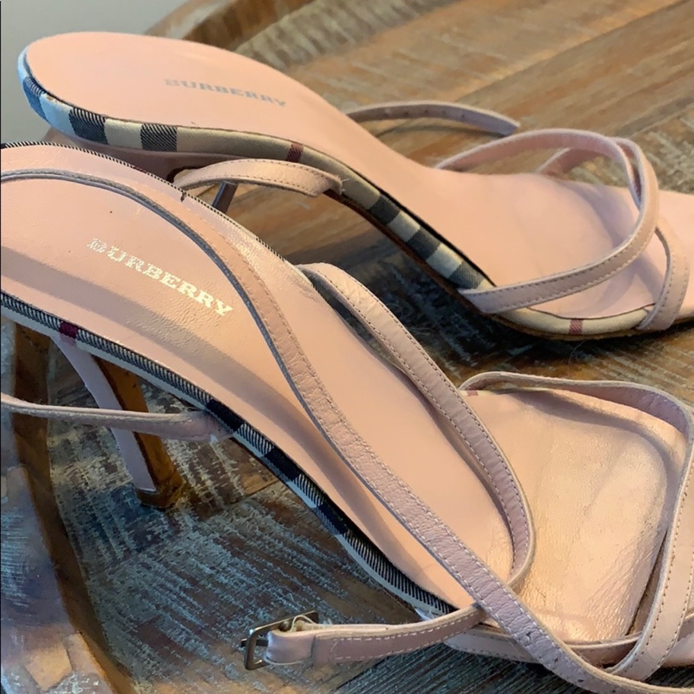Pink Burberry strappy not to high heels